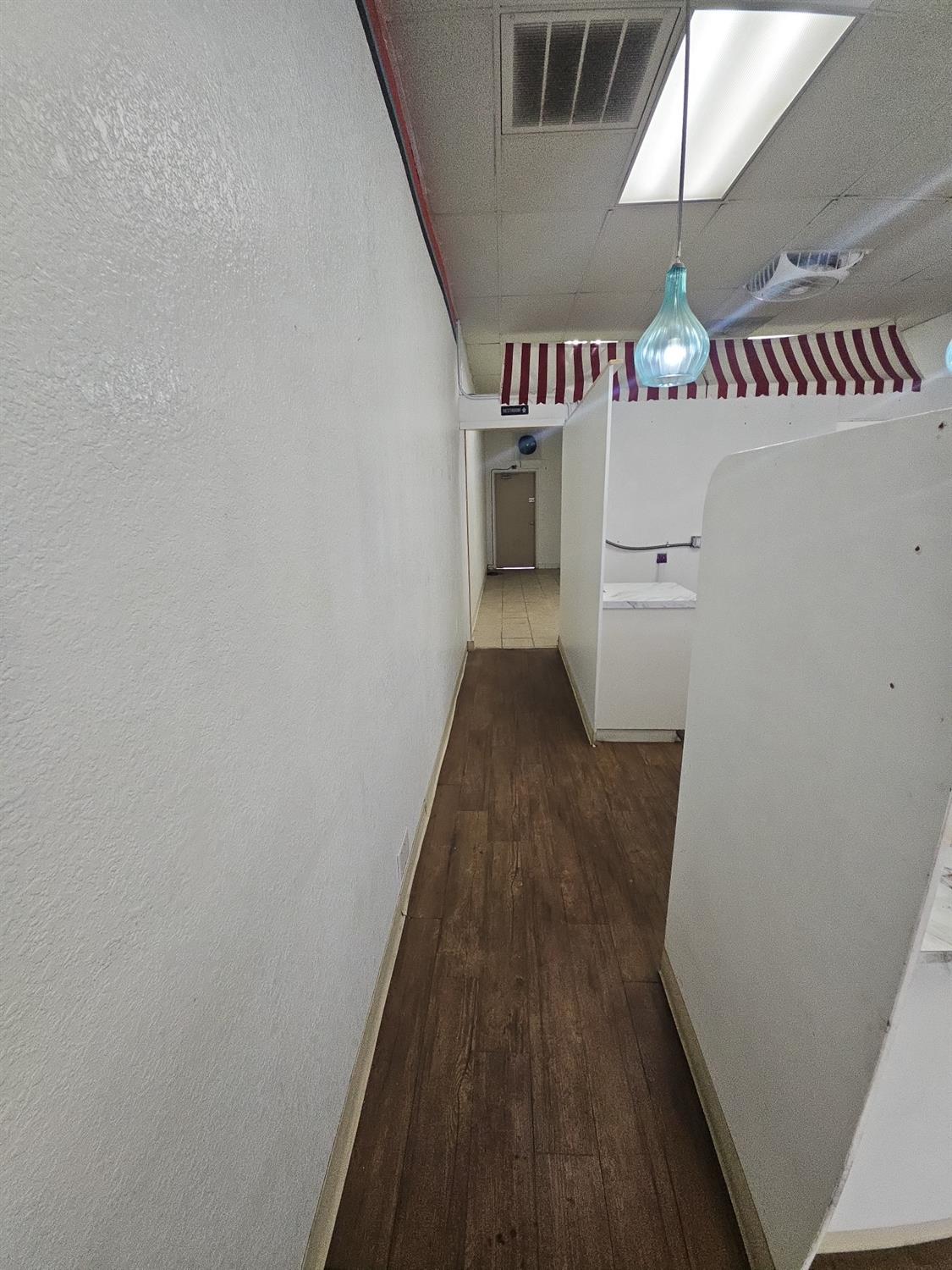 Detail Gallery Image 11 of 25 For 1134 N Main St, Manteca,  CA 95336 - – Beds | – Baths
