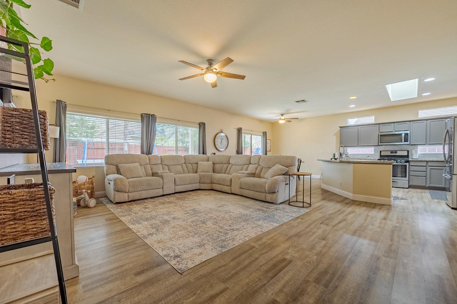 Stoney Creek Court, Atwater, California image 34