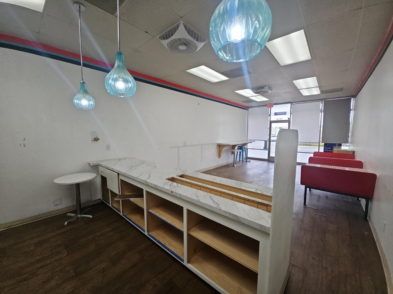 Detail Gallery Image 13 of 25 For 1134 N Main St, Manteca,  CA 95336 - – Beds | – Baths