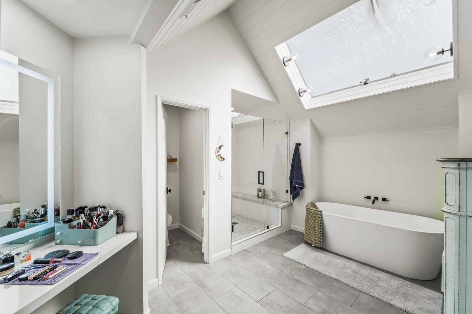 Detail Gallery Image 37 of 72 For 10013 Plaza De Oro Dr, Oakdale,  CA 95361 - 3 Beds | 2/1 Baths