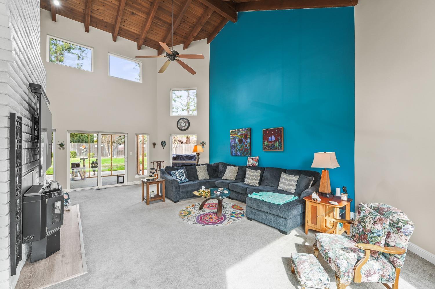 Detail Gallery Image 11 of 72 For 10013 Plaza De Oro Dr, Oakdale,  CA 95361 - 3 Beds | 2/1 Baths