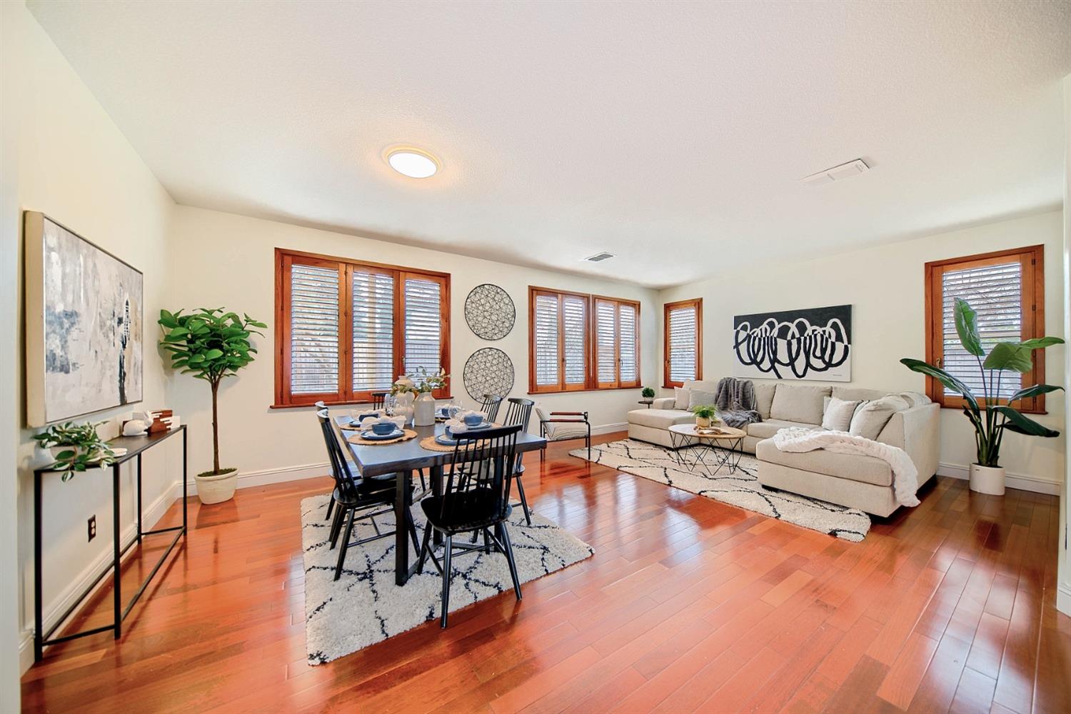 Detail Gallery Image 6 of 31 For 5306 Britton Ave, Stockton,  CA 95219 - 3 Beds | 2/1 Baths