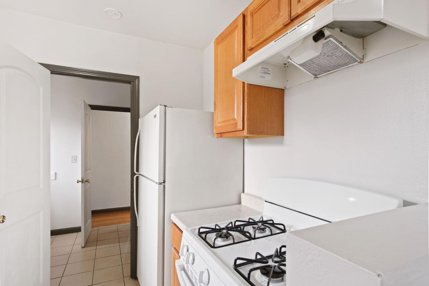 Detail Gallery Image 7 of 16 For 1899 Union Ave, Merced,  CA 95340 - 2 Beds | 1/1 Baths