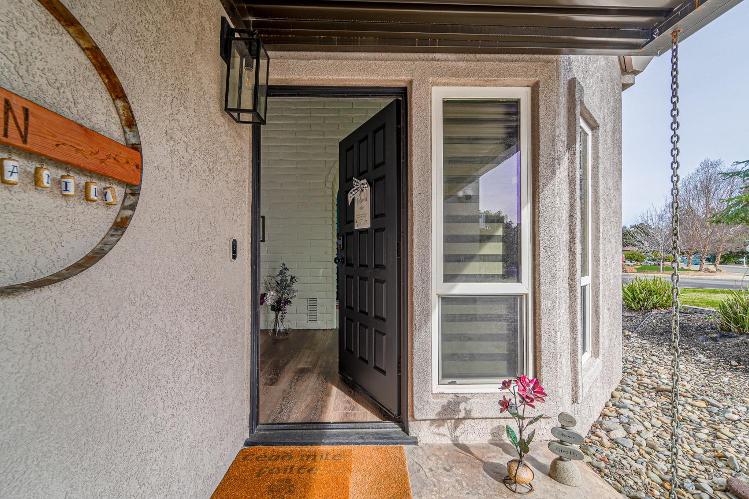 Detail Gallery Image 5 of 72 For 10013 Plaza De Oro Dr, Oakdale,  CA 95361 - 3 Beds | 2/1 Baths