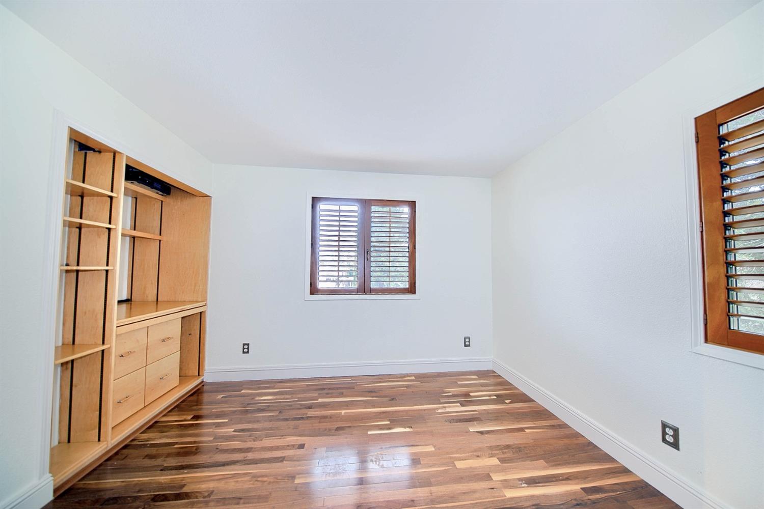 Detail Gallery Image 19 of 31 For 5306 Britton Ave, Stockton,  CA 95219 - 3 Beds | 2/1 Baths