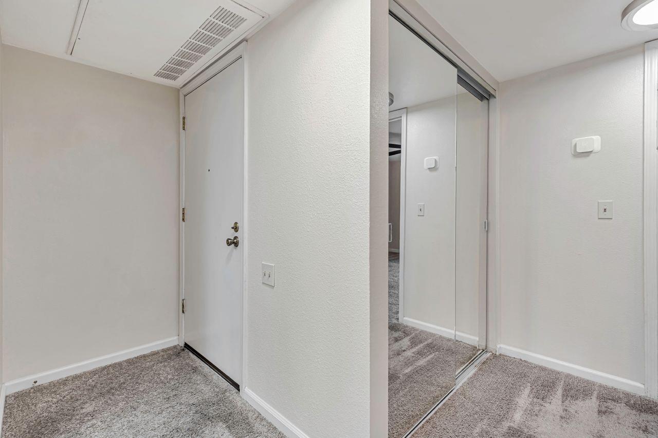 Photo #15: 225015584 Listing: Photo #15