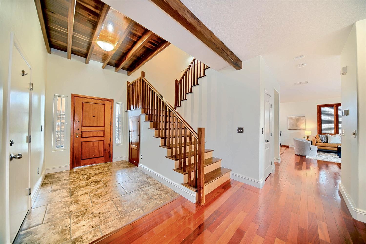 Detail Gallery Image 5 of 31 For 5306 Britton Ave, Stockton,  CA 95219 - 3 Beds | 2/1 Baths