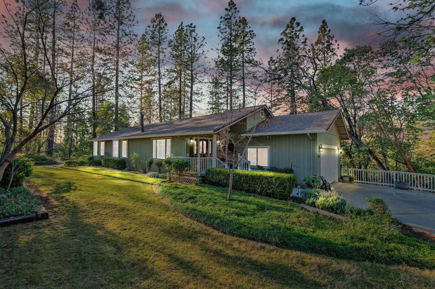 Detail Gallery Image 1 of 1 For 23201 Hidden Ln, Pioneer,  CA 95666 - 3 Beds | 2 Baths