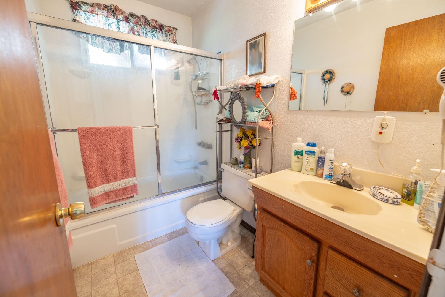 Mills Park Drive, Rancho Cordova, California image 8