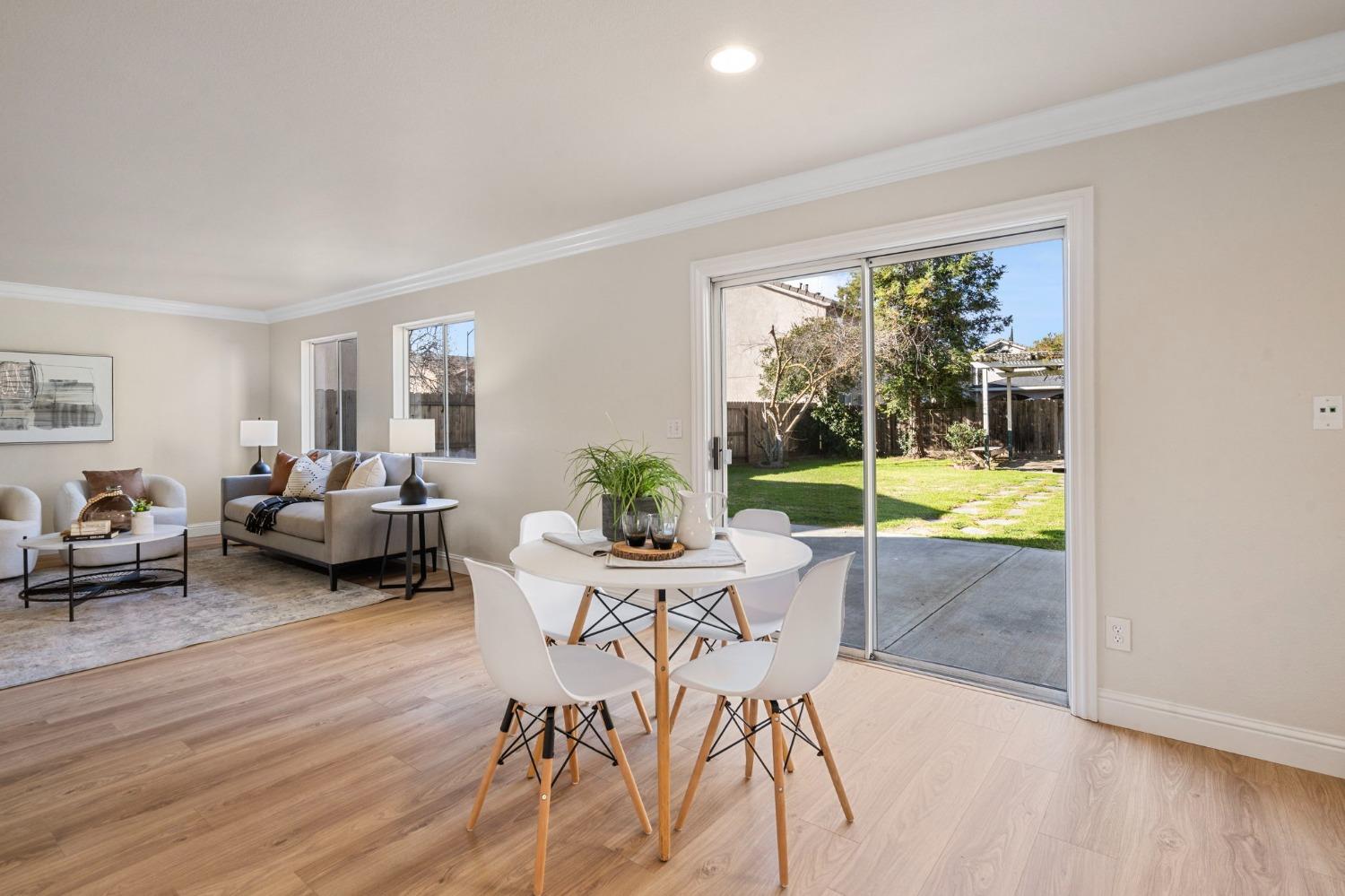 Detail Gallery Image 21 of 53 For 4227 Oceanview Dr, Stockton,  CA 95206 - 4 Beds | 2/1 Baths