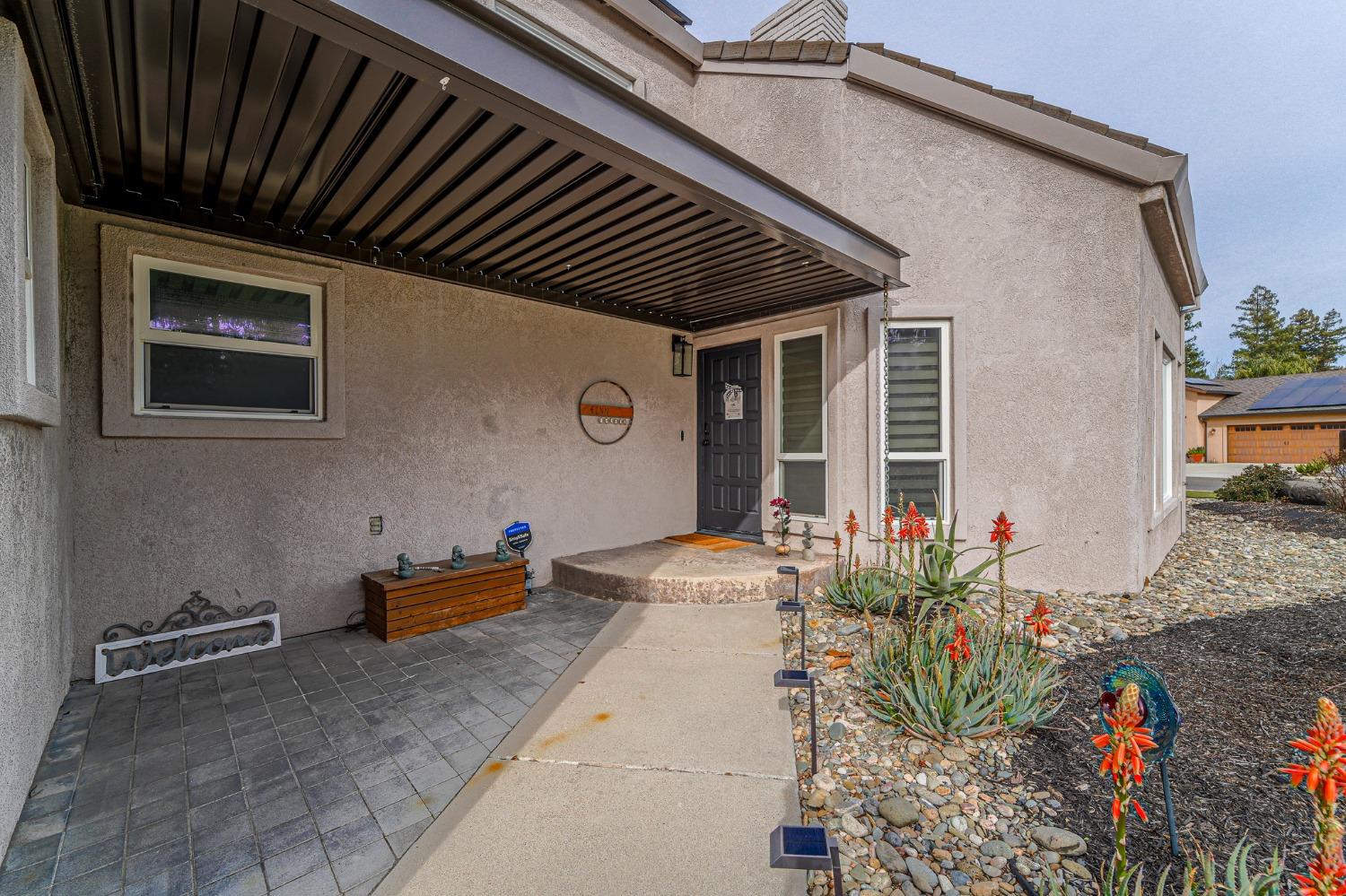 Detail Gallery Image 3 of 72 For 10013 Plaza De Oro Dr, Oakdale,  CA 95361 - 3 Beds | 2/1 Baths