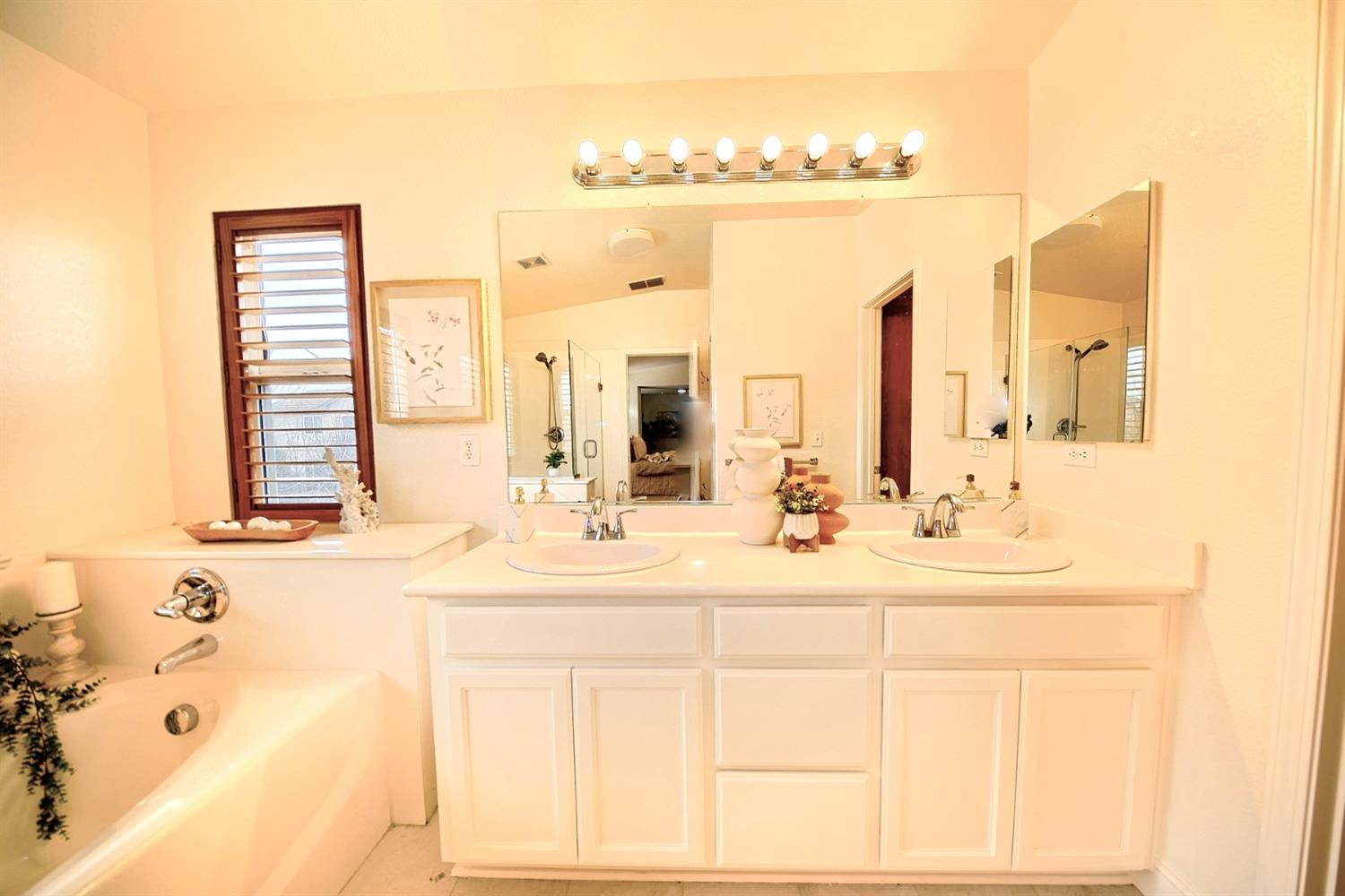Detail Gallery Image 25 of 31 For 5306 Britton Ave, Stockton,  CA 95219 - 3 Beds | 2/1 Baths