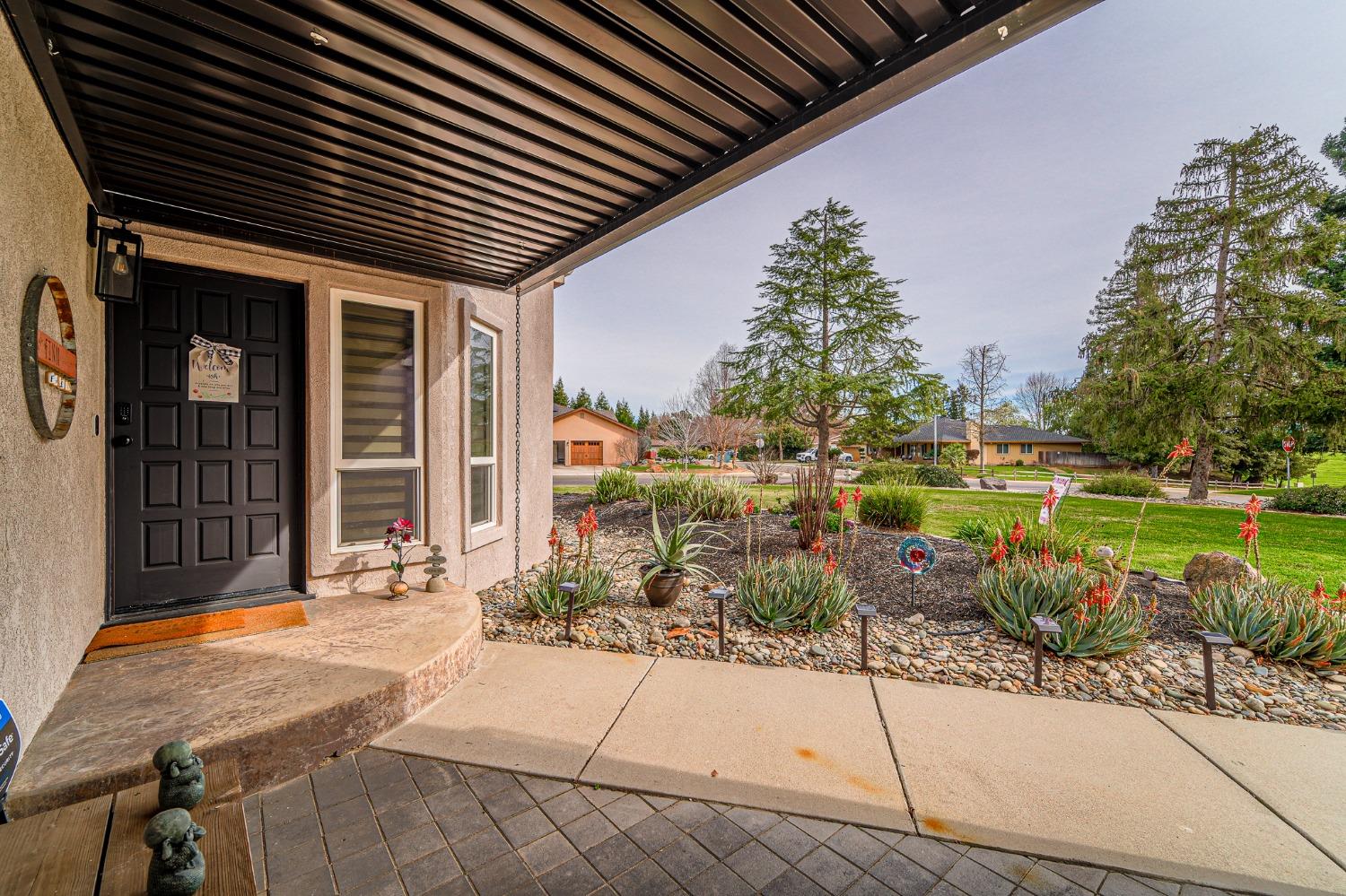 Detail Gallery Image 4 of 72 For 10013 Plaza De Oro Dr, Oakdale,  CA 95361 - 3 Beds | 2/1 Baths