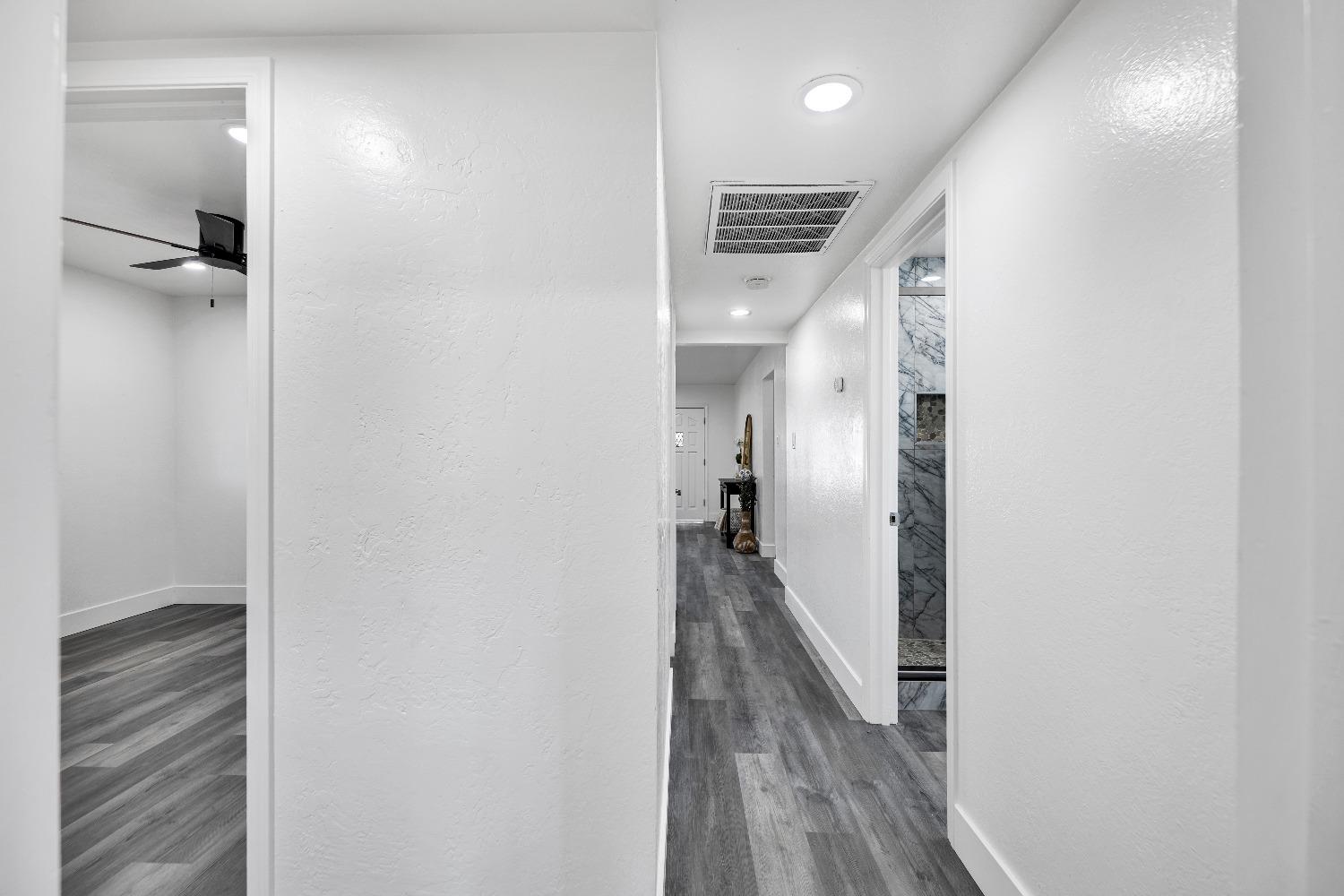 Detail Gallery Image 42 of 56 For 3041 San Carlos Way, Sacramento,  CA 95817 - 3 Beds | 1/1 Baths