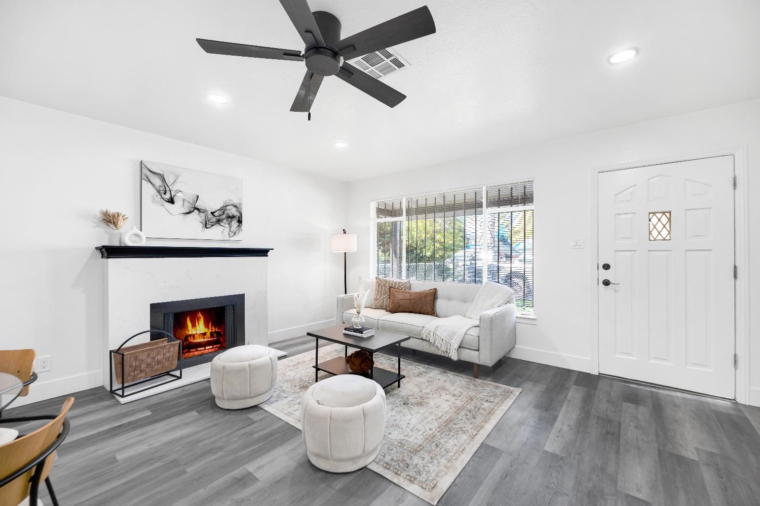 Detail Gallery Image 13 of 56 For 3041 San Carlos Way, Sacramento,  CA 95817 - 3 Beds | 1/1 Baths