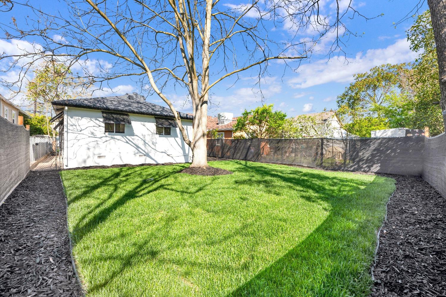 Detail Gallery Image 46 of 56 For 3041 San Carlos Way, Sacramento,  CA 95817 - 3 Beds | 1/1 Baths