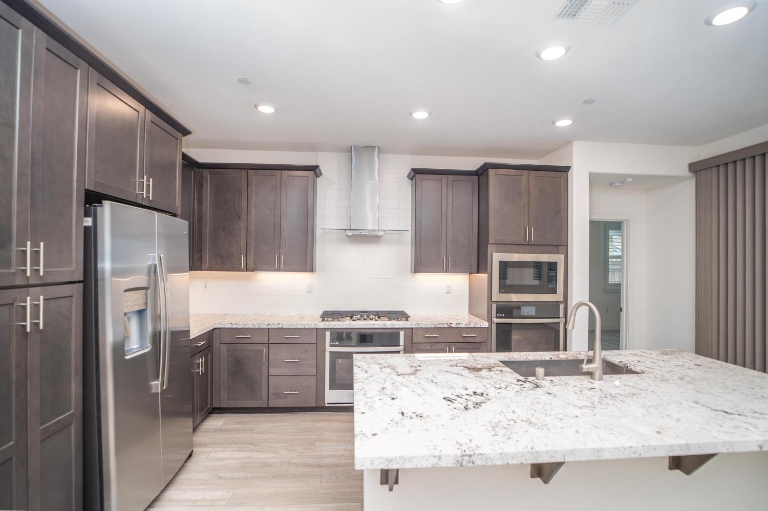 Detail Gallery Image 10 of 37 For 3110 Madrid Dr, El Dorado Hills,  CA 95762 - 2 Beds | 2 Baths