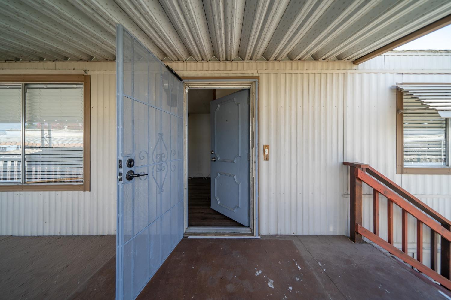 Detail Gallery Image 4 of 14 For 3118 Donner Dr 23, Ceres,  CA 95307 - 2 Beds | 2 Baths
