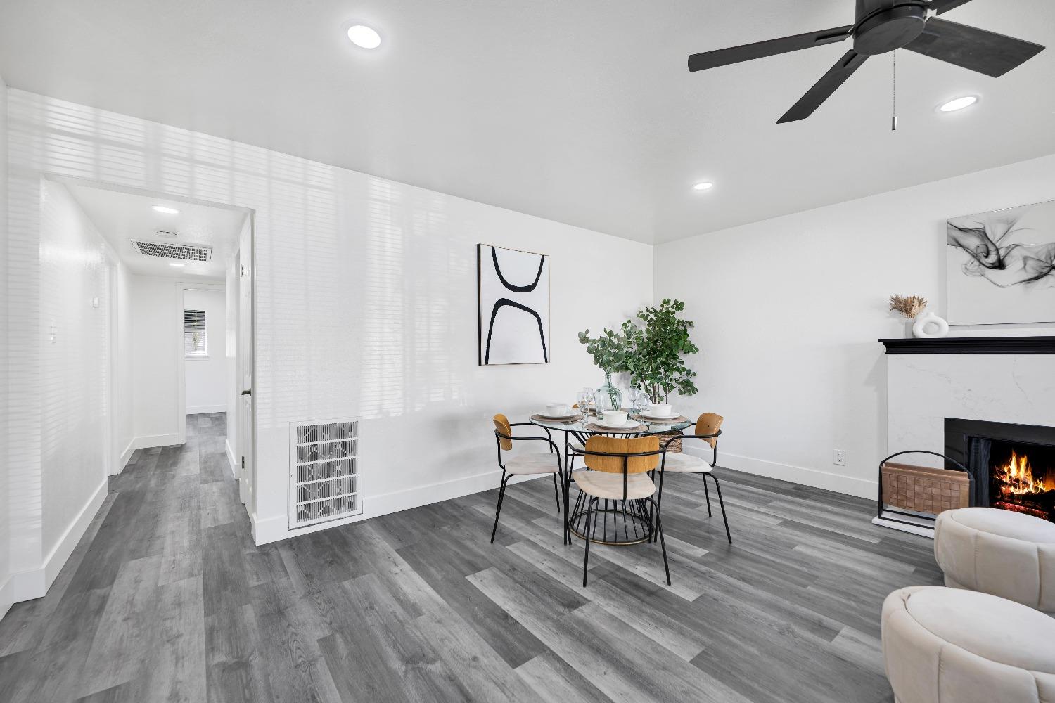 Detail Gallery Image 18 of 56 For 3041 San Carlos Way, Sacramento,  CA 95817 - 3 Beds | 1/1 Baths