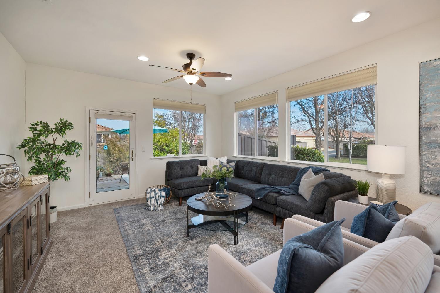 N Mill Valley Circle, Sacramento, California image 24