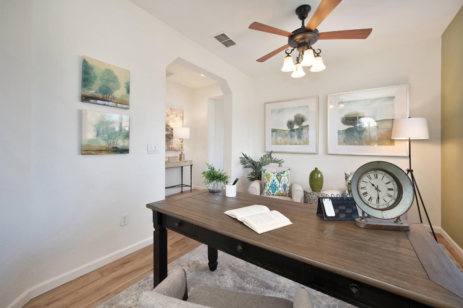 N Mill Valley Circle, Sacramento, California image 9