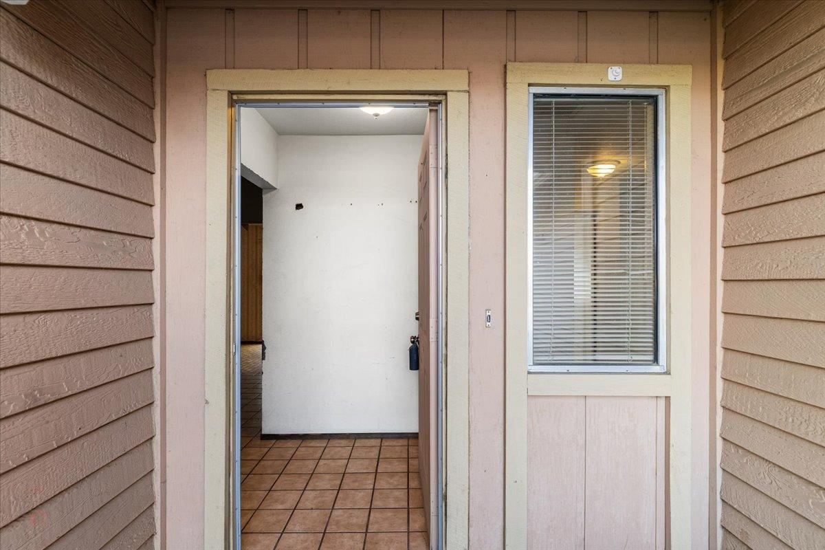 Meadowlark Avenue, Los Banos, California image 6