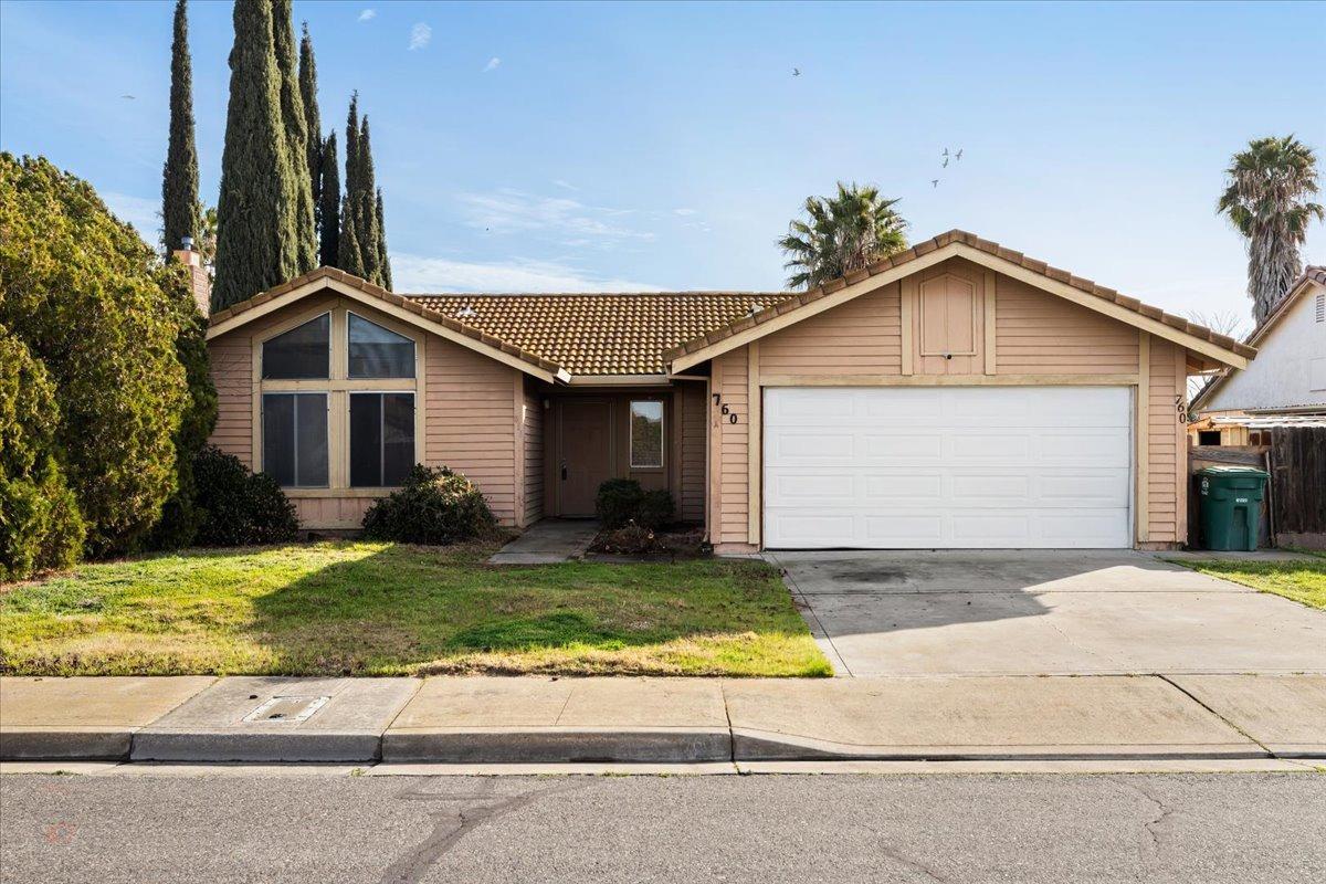Meadowlark Avenue, Los Banos, California image 1