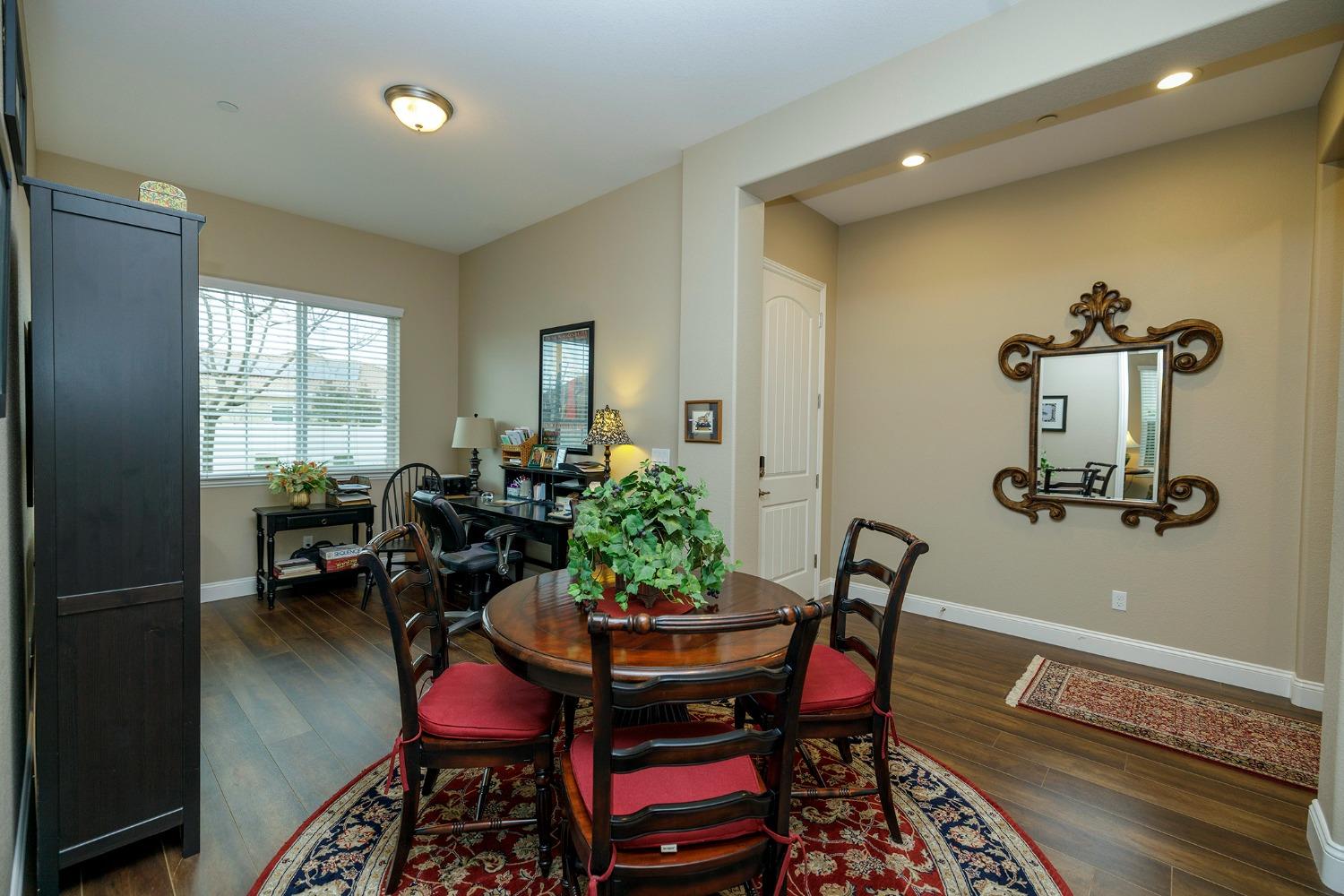 Detail Gallery Image 20 of 38 For 2249 via Cavallo, Oakdale,  CA 95361 - 2 Beds | 2/1 Baths