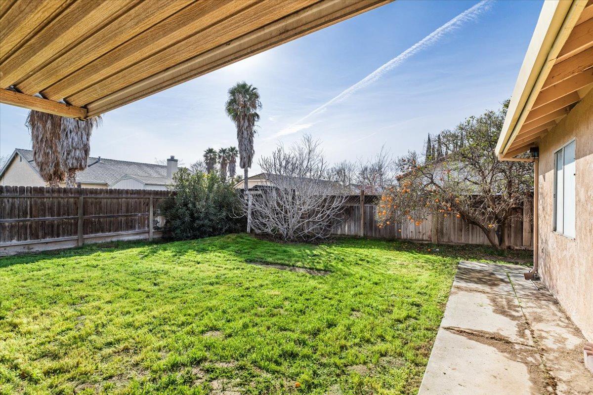 Meadowlark Avenue, Los Banos, California image 32