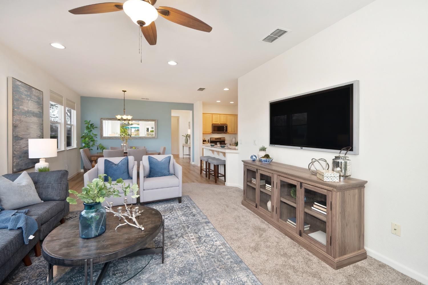 N Mill Valley Circle, Sacramento, California image 23