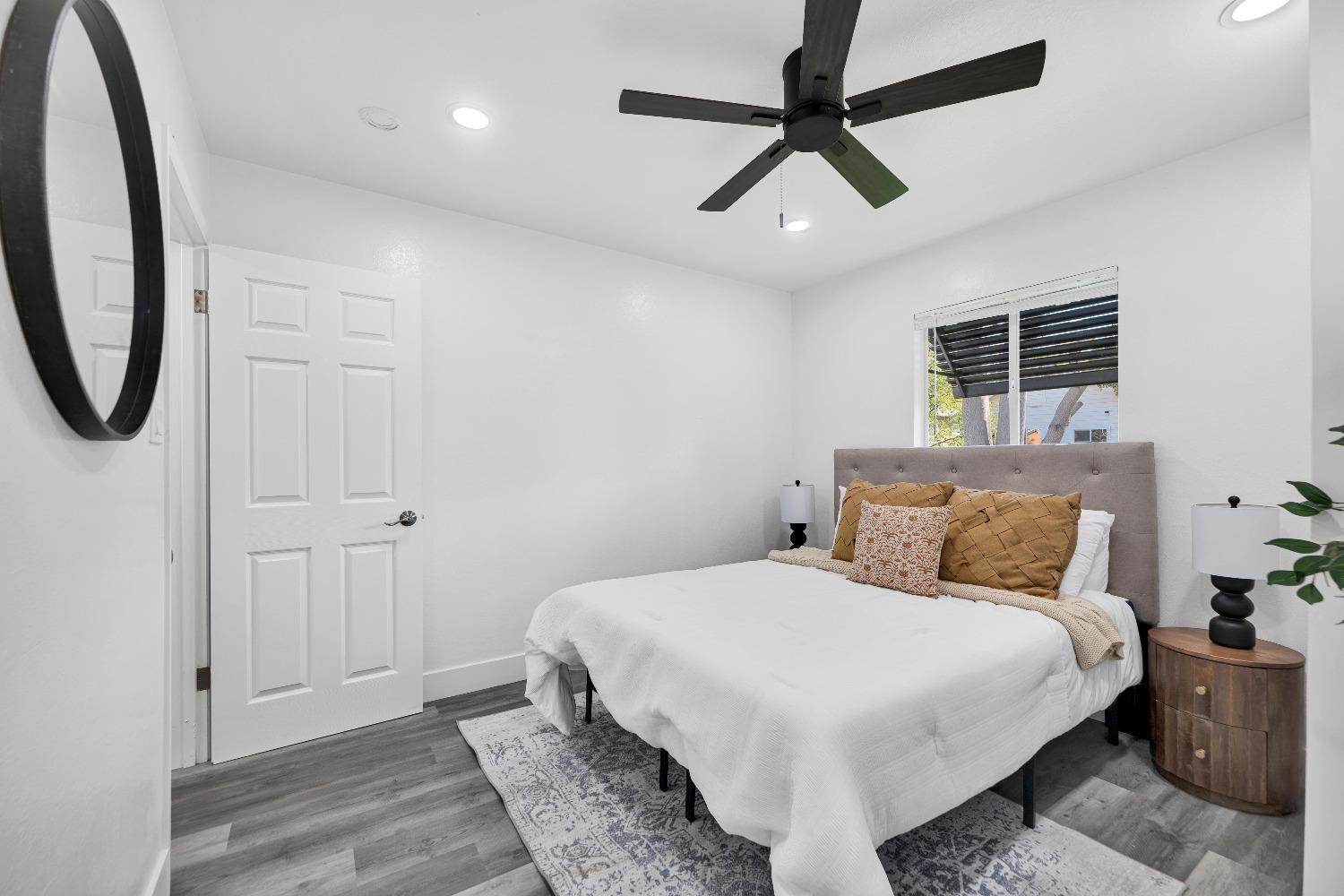 Detail Gallery Image 36 of 56 For 3041 San Carlos Way, Sacramento,  CA 95817 - 3 Beds | 1/1 Baths