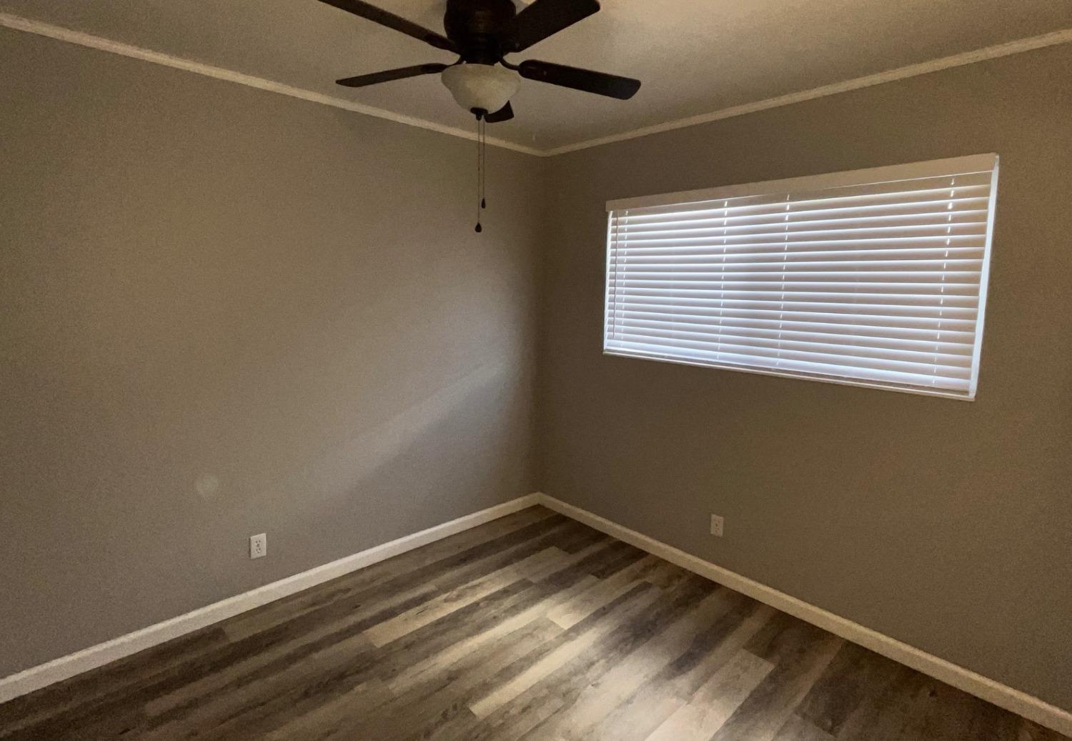 Detail Gallery Image 9 of 15 For 7907 Peppertree Dr, Stockton,  CA 95207 - 3 Beds | 2 Baths