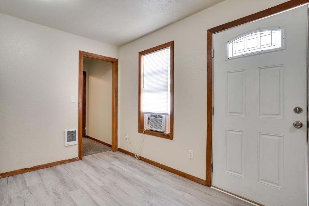 Detail Gallery Image 13 of 17 For 607 Mountain Ranch Rd 8, San Andreas,  CA 95249 - 2 Beds | 1 Baths