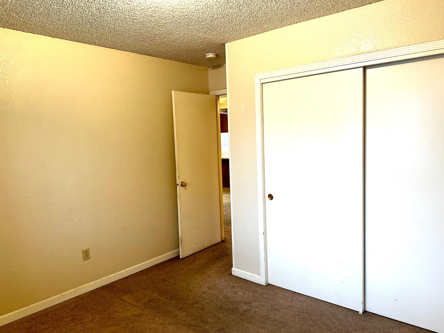 Detail Gallery Image 31 of 85 For 1708 Brett Ln, Modesto,  CA 95358 - 2 Beds | 2 Baths