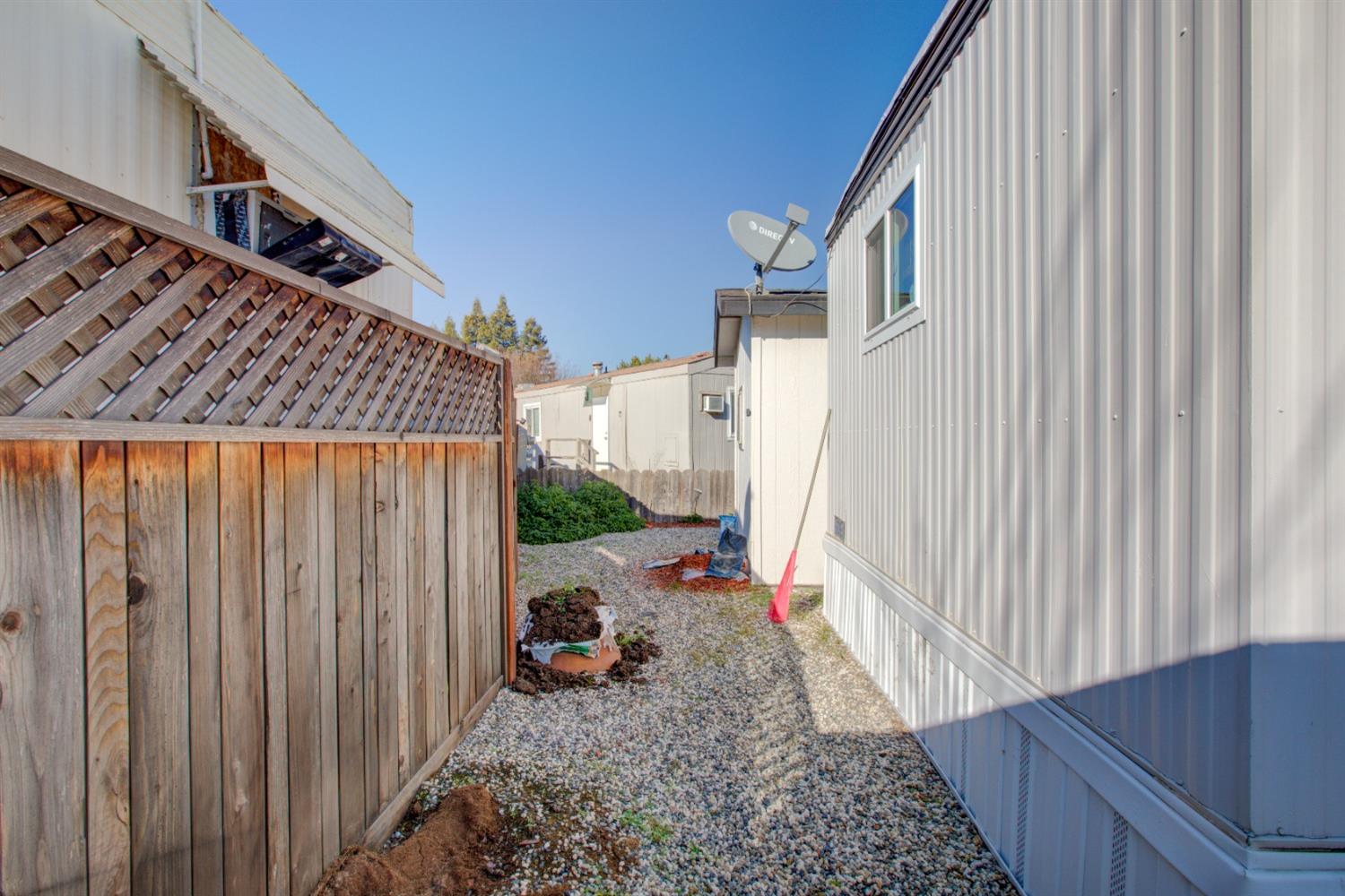 Detail Gallery Image 24 of 27 For 2107 Patterson Rd 4, Riverbank,  CA 95367 - 1 Beds | 1 Baths