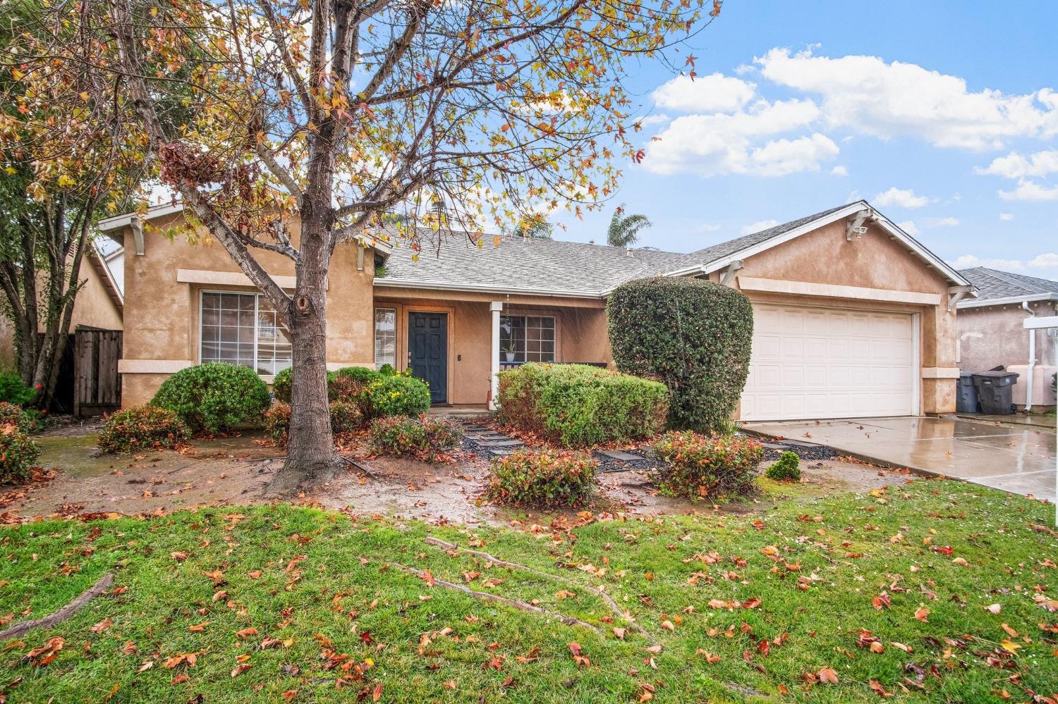 Detail Gallery Image 1 of 1 For 1817 Merlot, Salinas,  CA 93906 - 3 Beds | 2 Baths