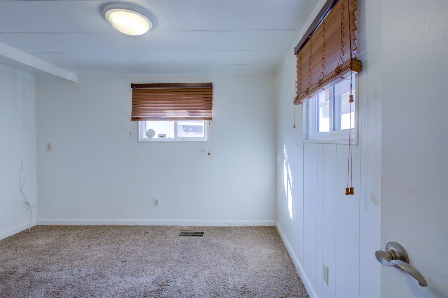 Detail Gallery Image 20 of 27 For 2107 Patterson Rd 4, Riverbank,  CA 95367 - 1 Beds | 1 Baths