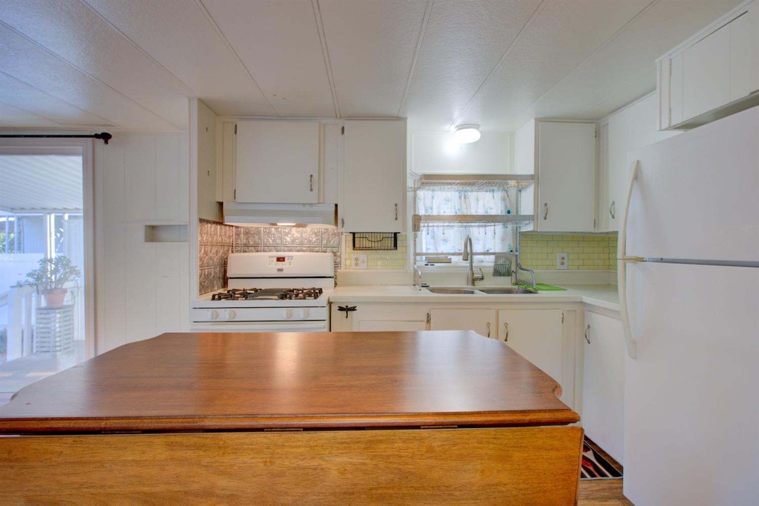 Detail Gallery Image 7 of 27 For 2107 Patterson Rd 4, Riverbank,  CA 95367 - 1 Beds | 1 Baths