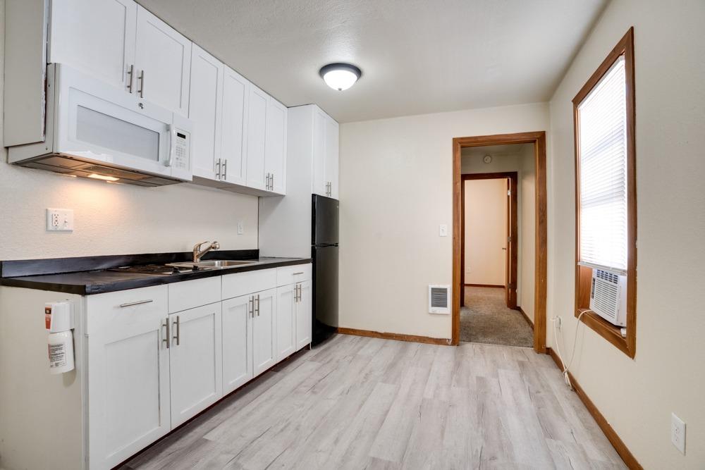 Detail Gallery Image 8 of 17 For 607 Mountain Ranch Rd 8, San Andreas,  CA 95249 - 2 Beds | 1 Baths