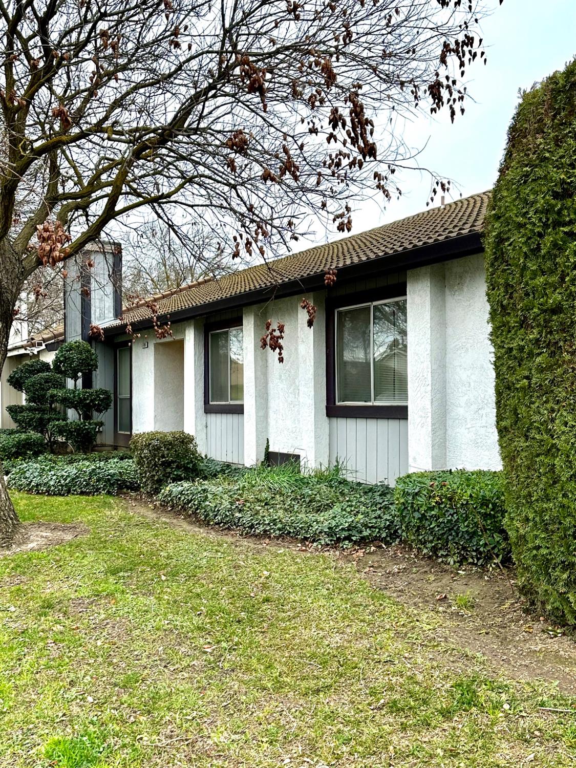 Detail Gallery Image 8 of 85 For 1708 Brett Ln, Modesto,  CA 95358 - 2 Beds | 2 Baths