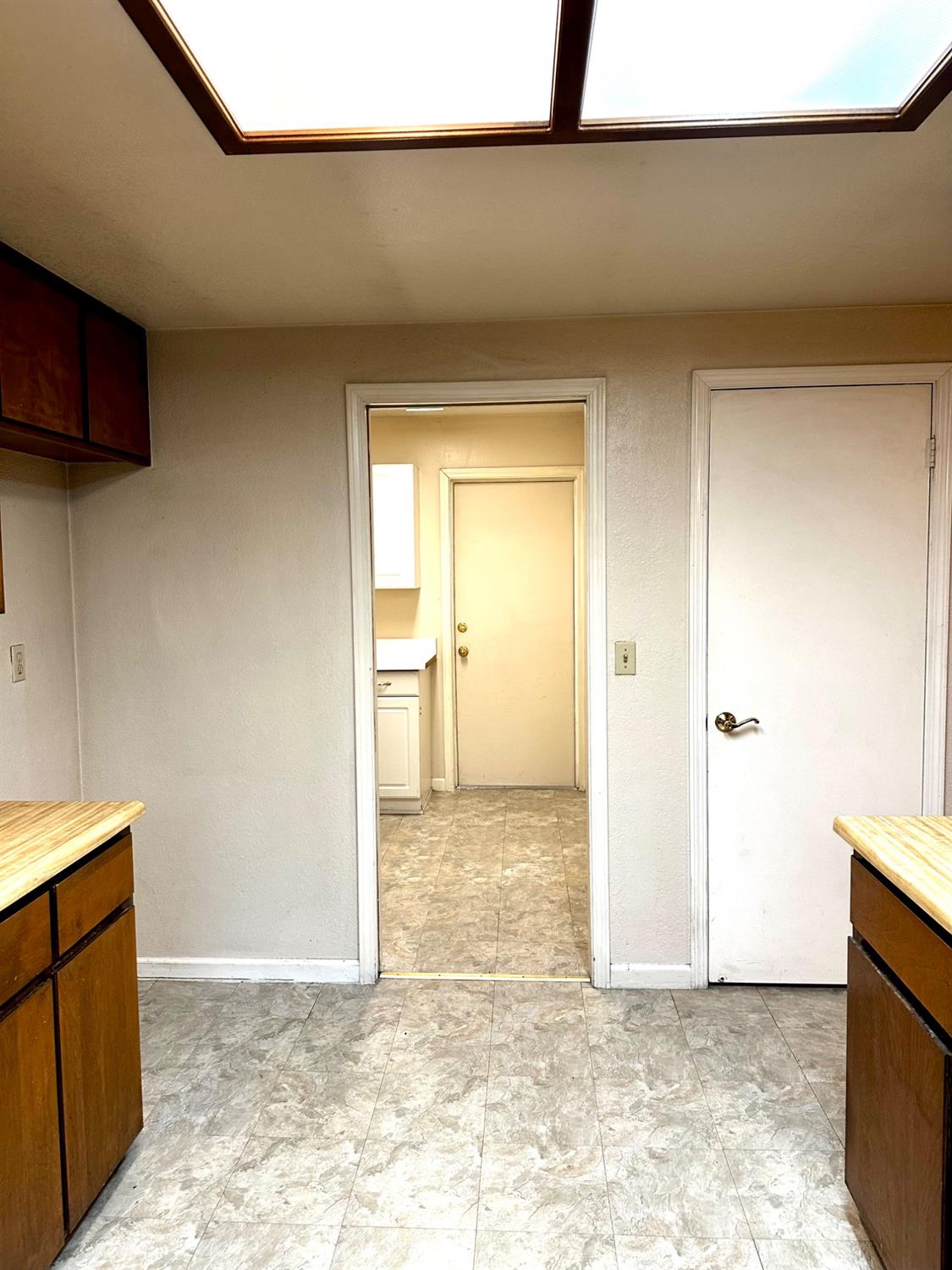 Detail Gallery Image 73 of 85 For 1708 Brett Ln, Modesto,  CA 95358 - 2 Beds | 2 Baths