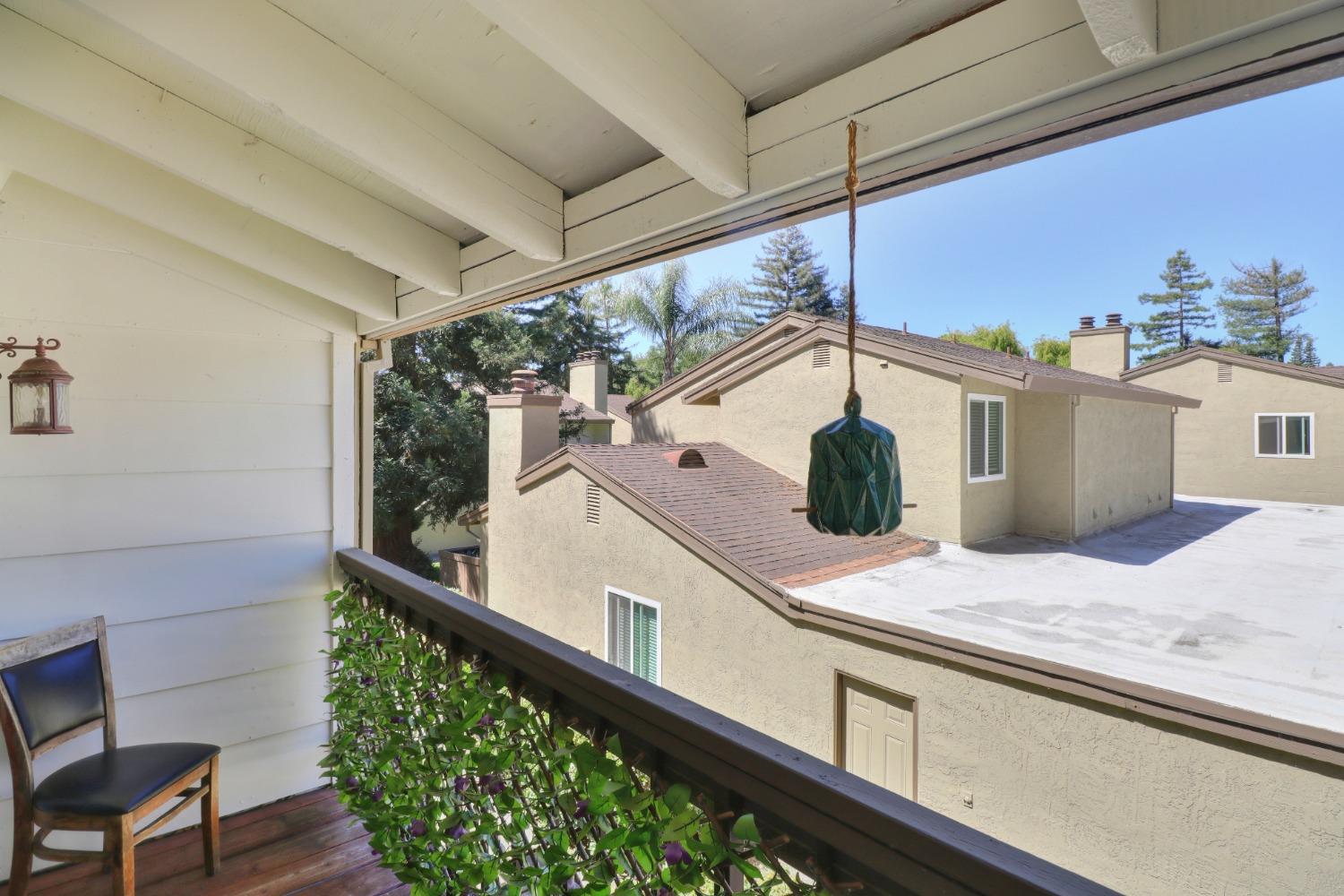 Photo #6: 225017682 Listing: Photo #6