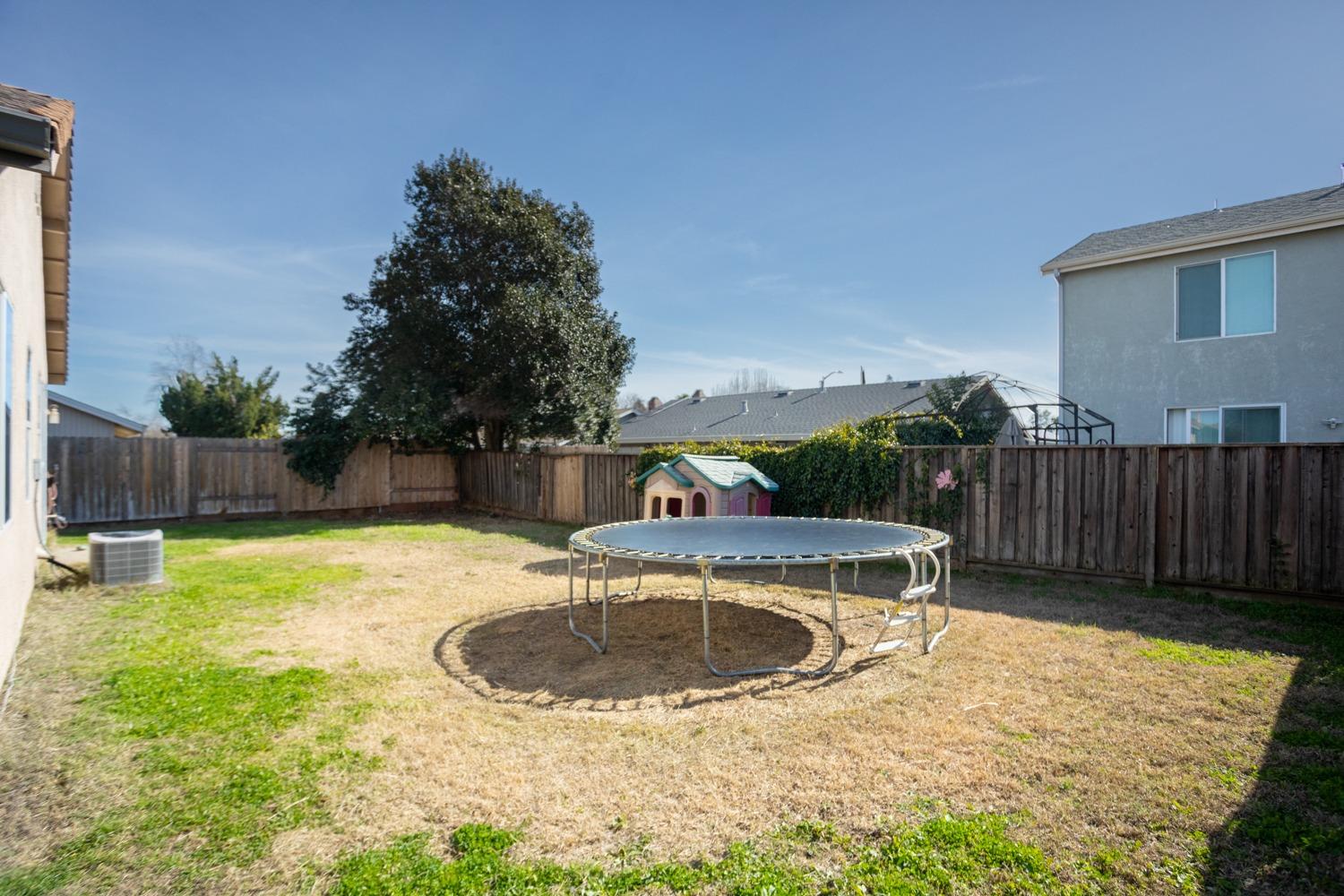 Chateau Drive, Olivehurst, California image 32