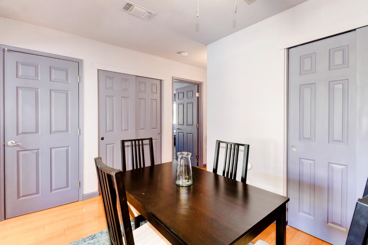 Photo #11: 225017682 Listing: Photo #11