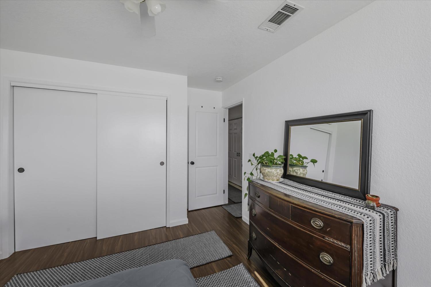 Photo #19: 225016228 Listing: Photo #19