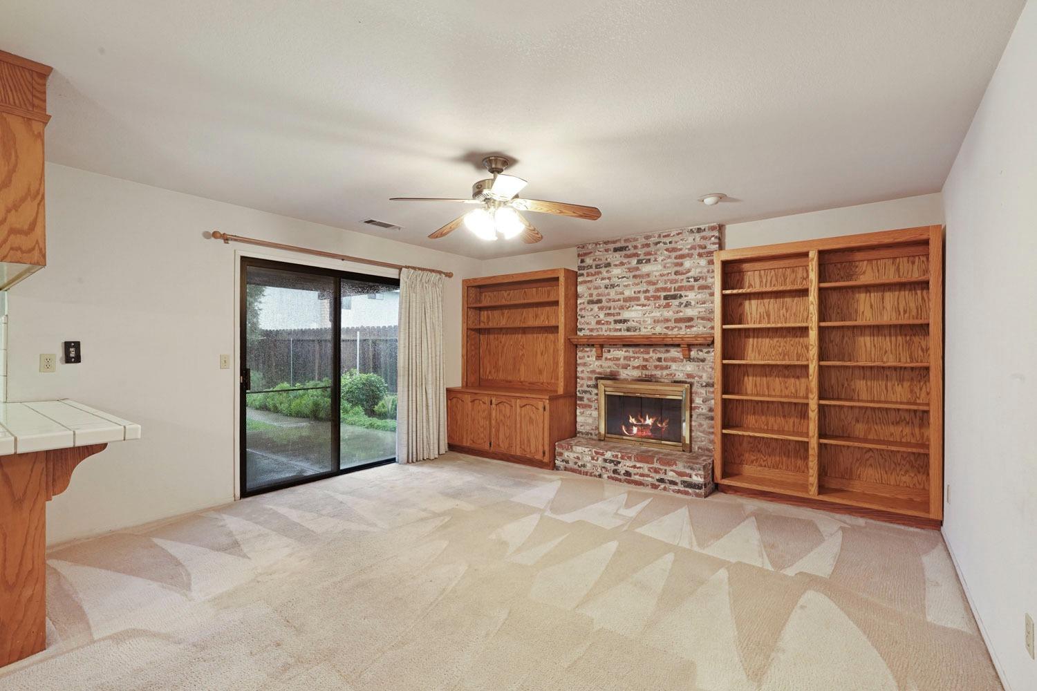 Detail Gallery Image 6 of 32 For 3124 Estate Dr, Stockton,  CA 95209 - 4 Beds | 2 Baths