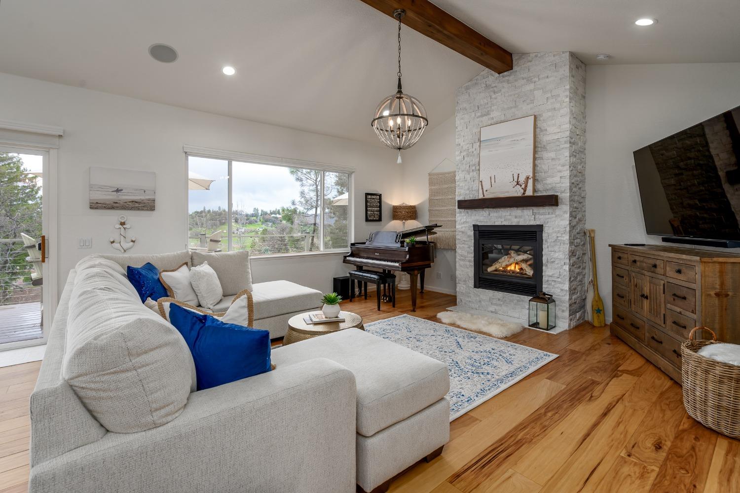 Detail Gallery Image 18 of 47 For 22957 Sunset Ridge Dr, Auburn,  CA 95602 - 4 Beds | 3 Baths