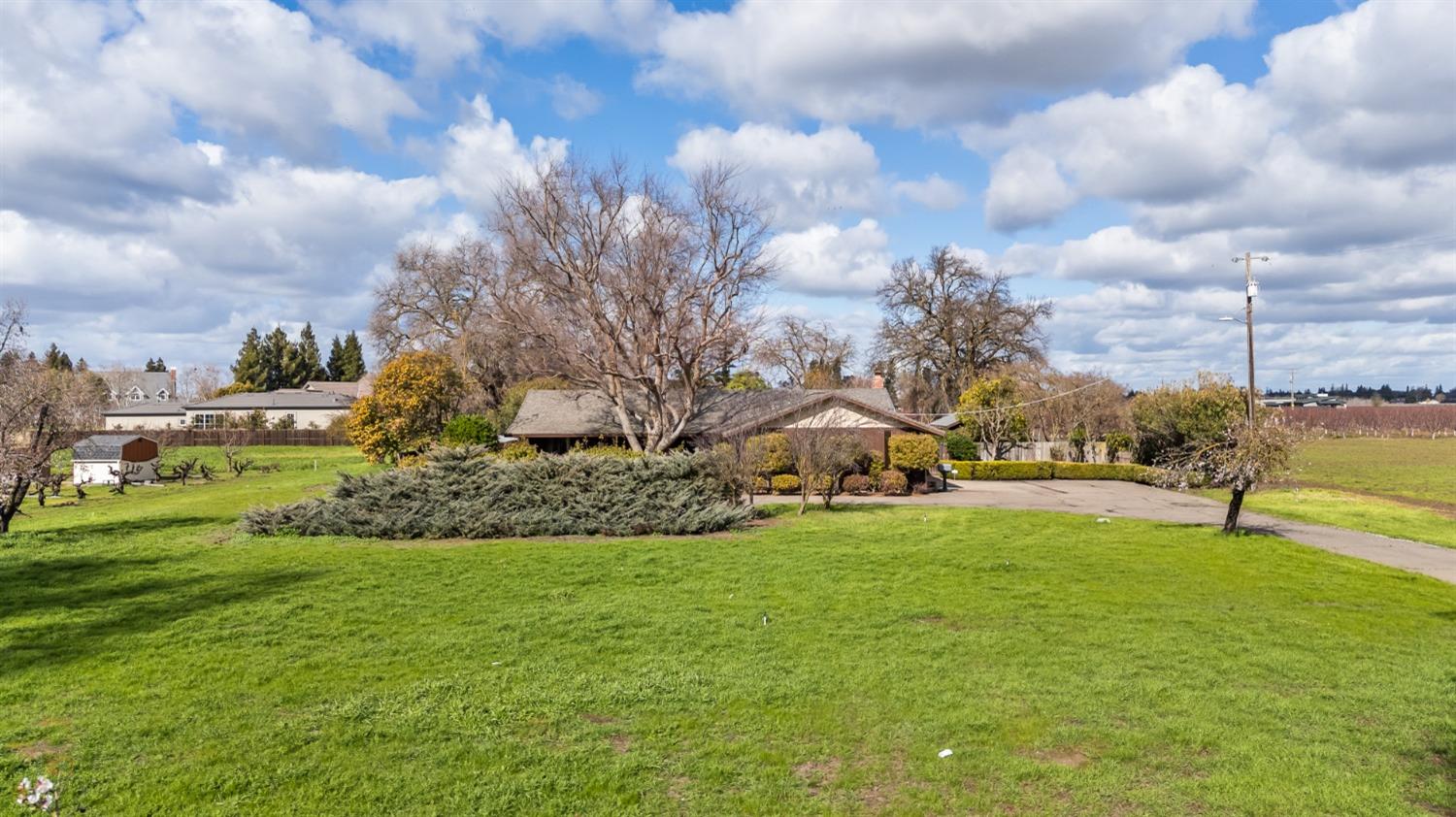 875 W Turner Road