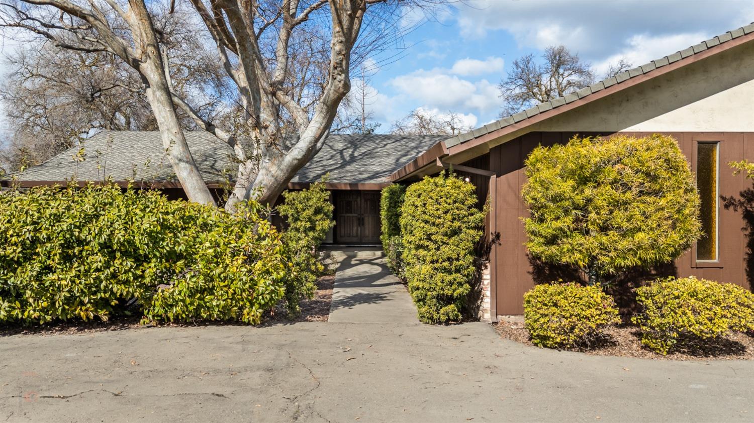 875 W Turner Road