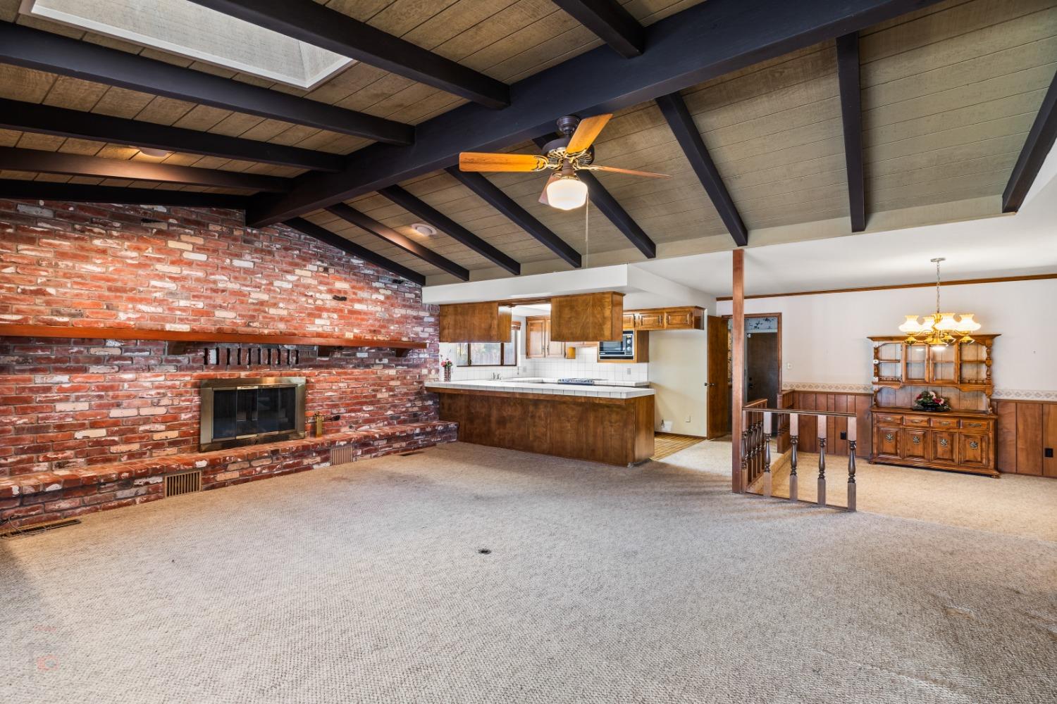 875 W Turner Road